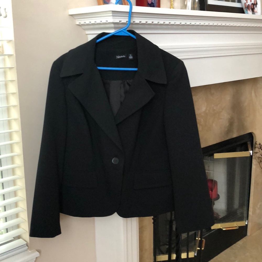 Women’s black  blazer